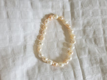 Load image into Gallery viewer, Pearl Strand Bracelet (Classic Pink/Peach)
